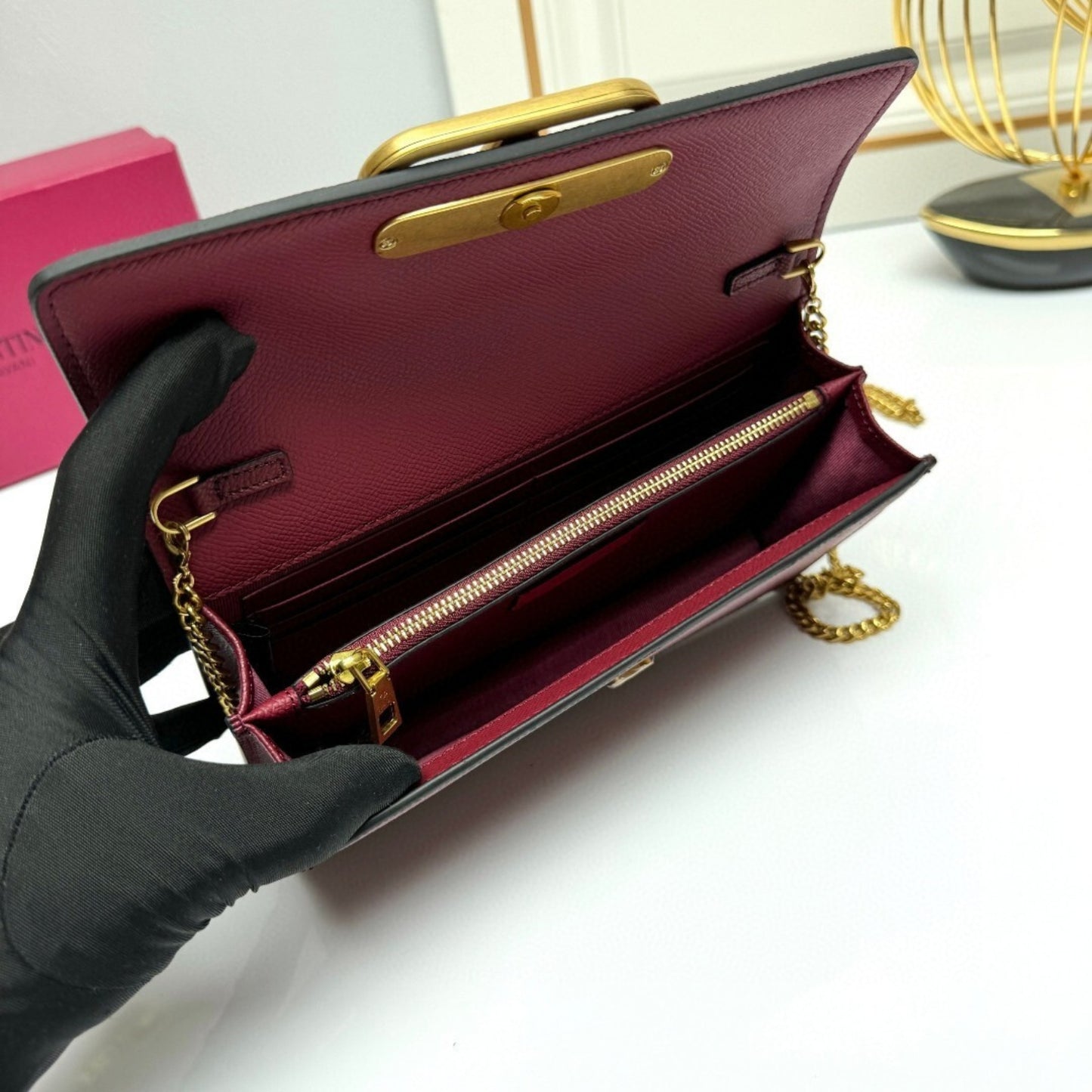 Bolsa VLTN VLogo Vermelho com dourado 22cm