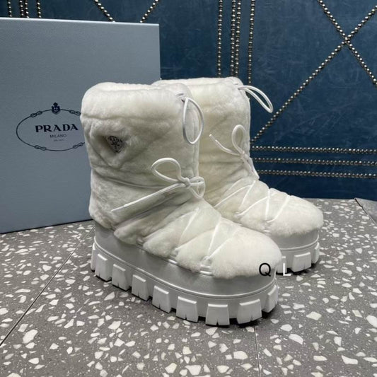 Bota PRD Apres Branco com Pelos