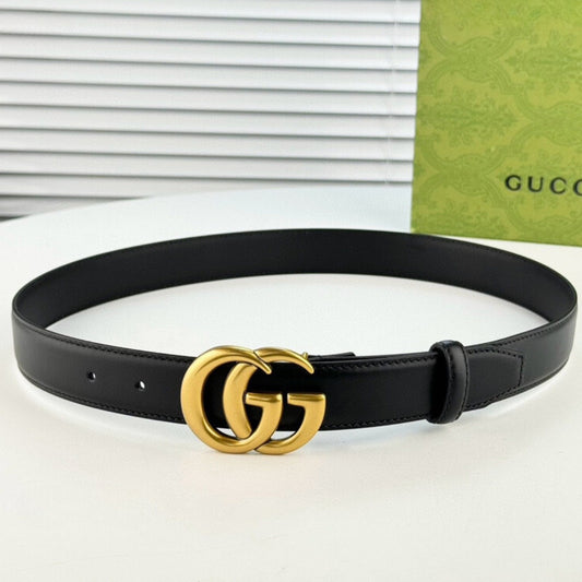 Cinto GG Preto com Dourado 3cm de largura