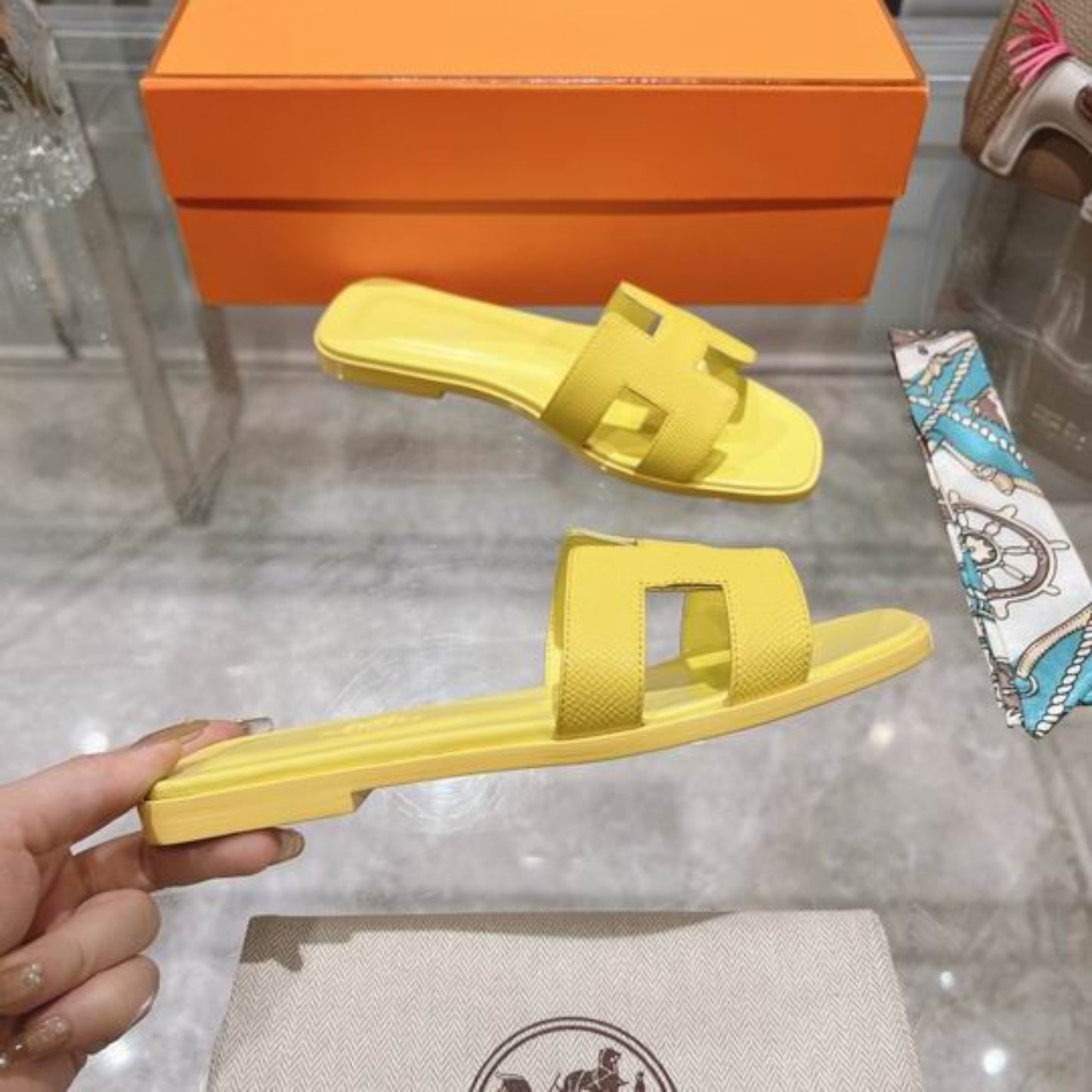 Sandália HRMS Oran Amarelo Claro