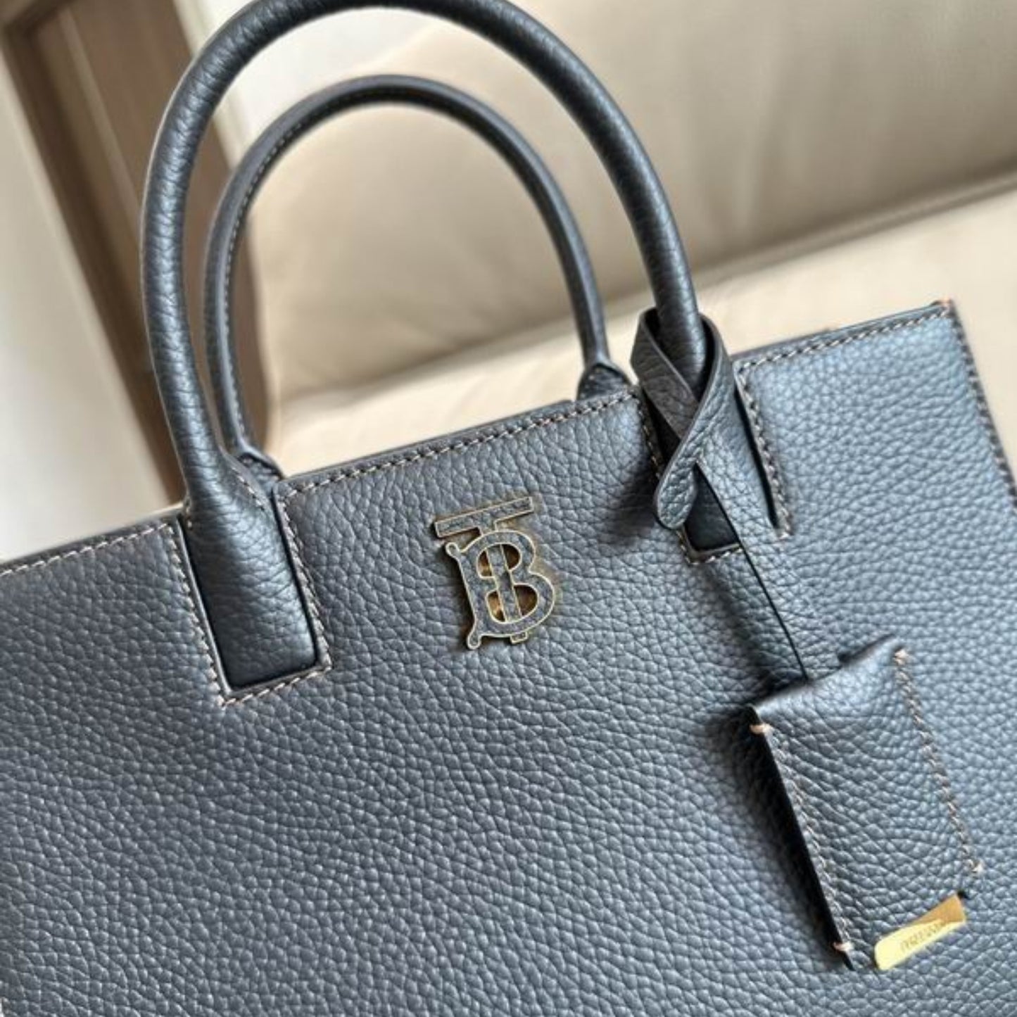 Bolsa Brbrry Frances Mini Tote Azul 27cm