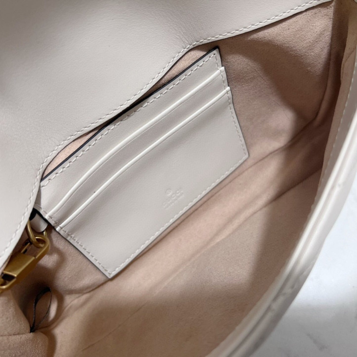 Bolsa GG Marmont Mini Branca 21,5cm
