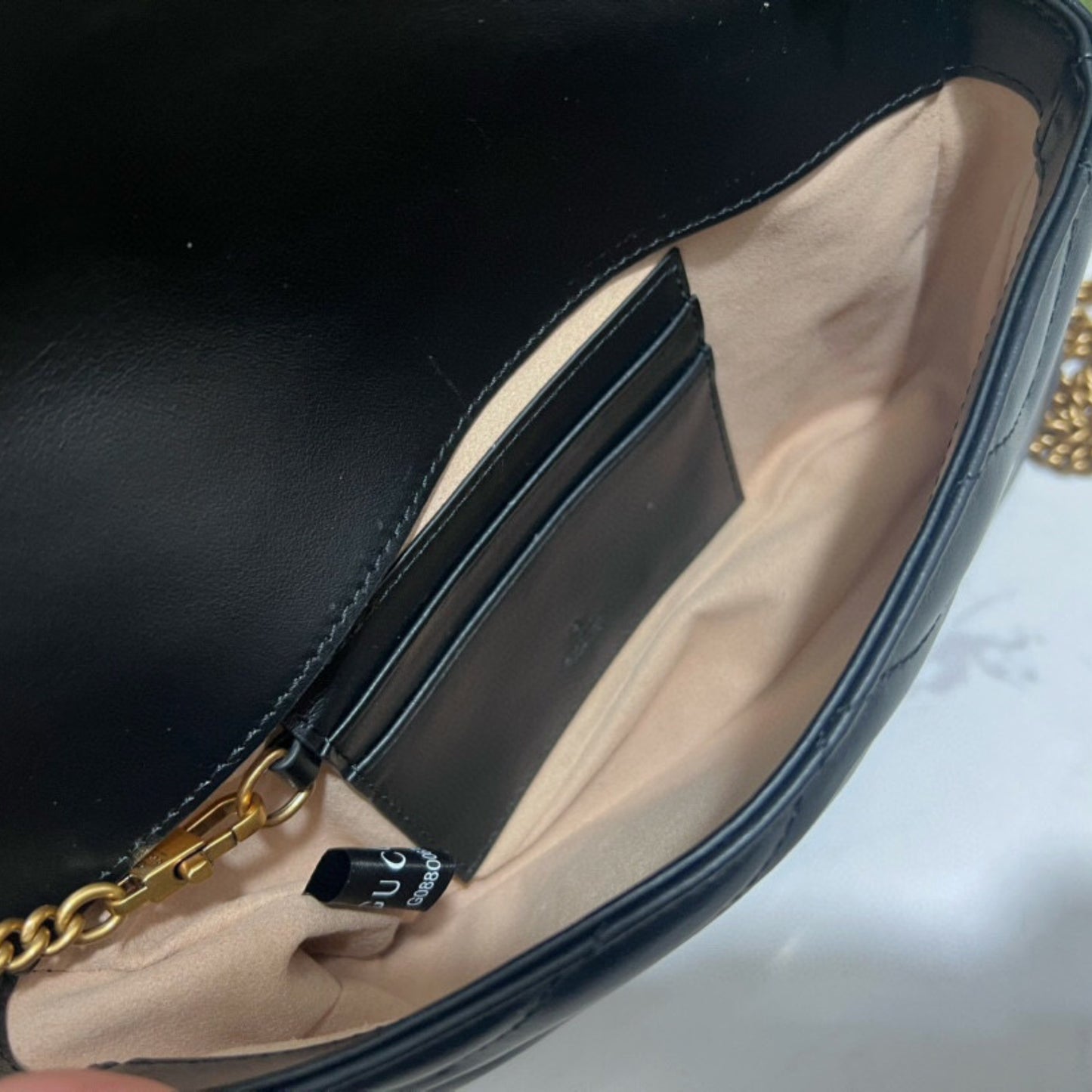Bolsa GG Marmont Mini Preta 21,5cm