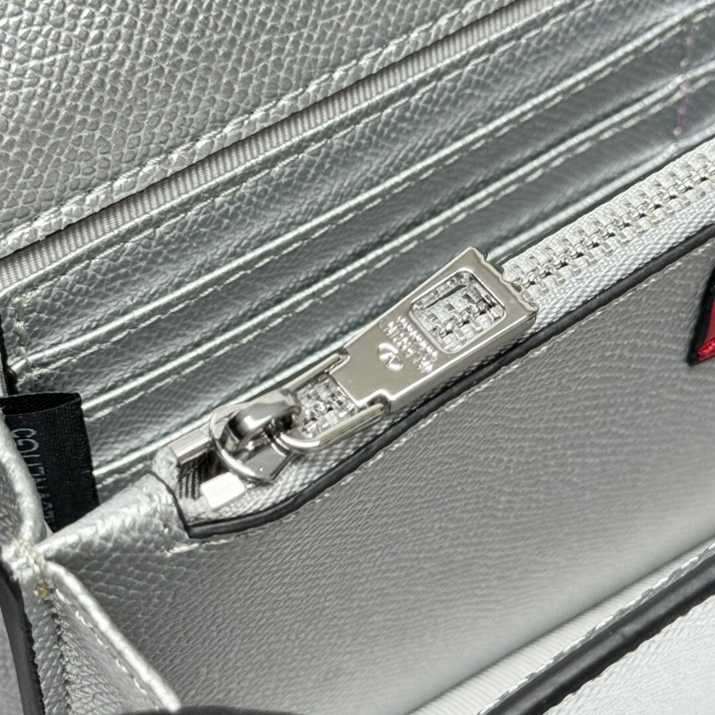 Bolsa VLTN VLogo Prata 22cm