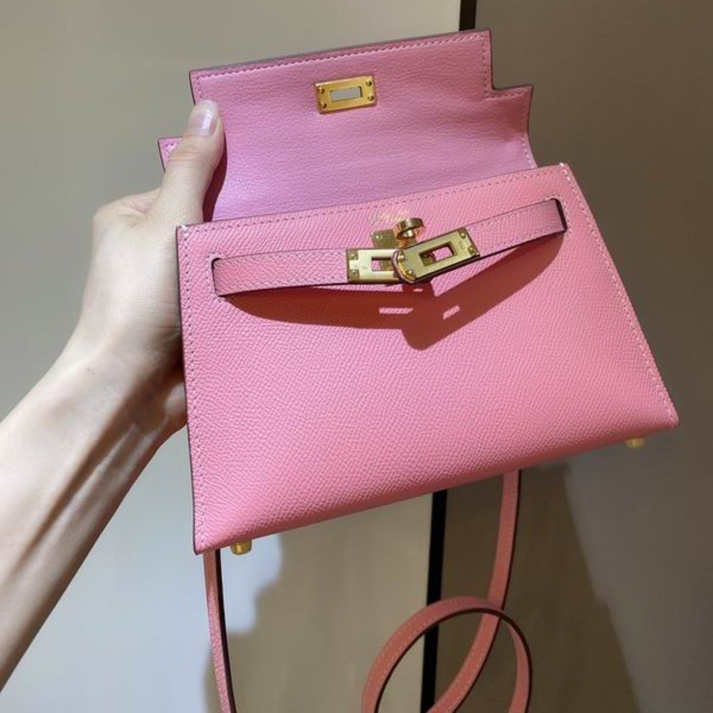 Bolsa HRMS Kelly Mini Rosa claro 19cm