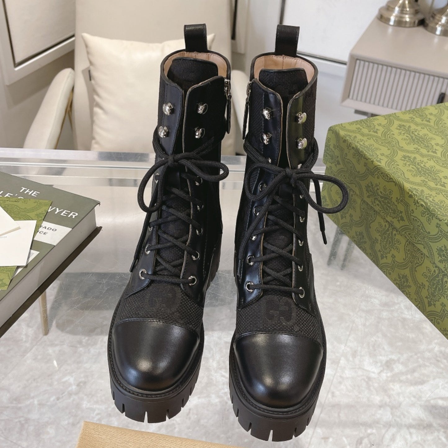 Bota GG matelassê com salto 60mm canvas GG cano médio