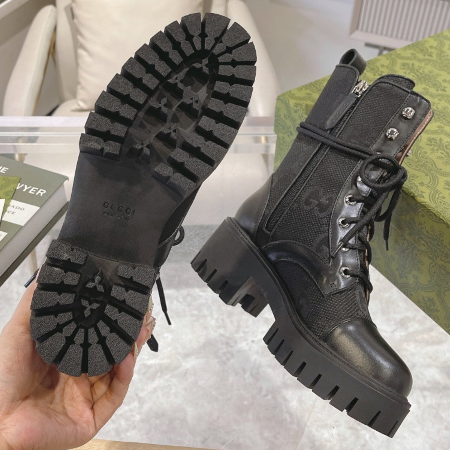 Bota GG matelassê com salto 60mm canvas GG cano médio