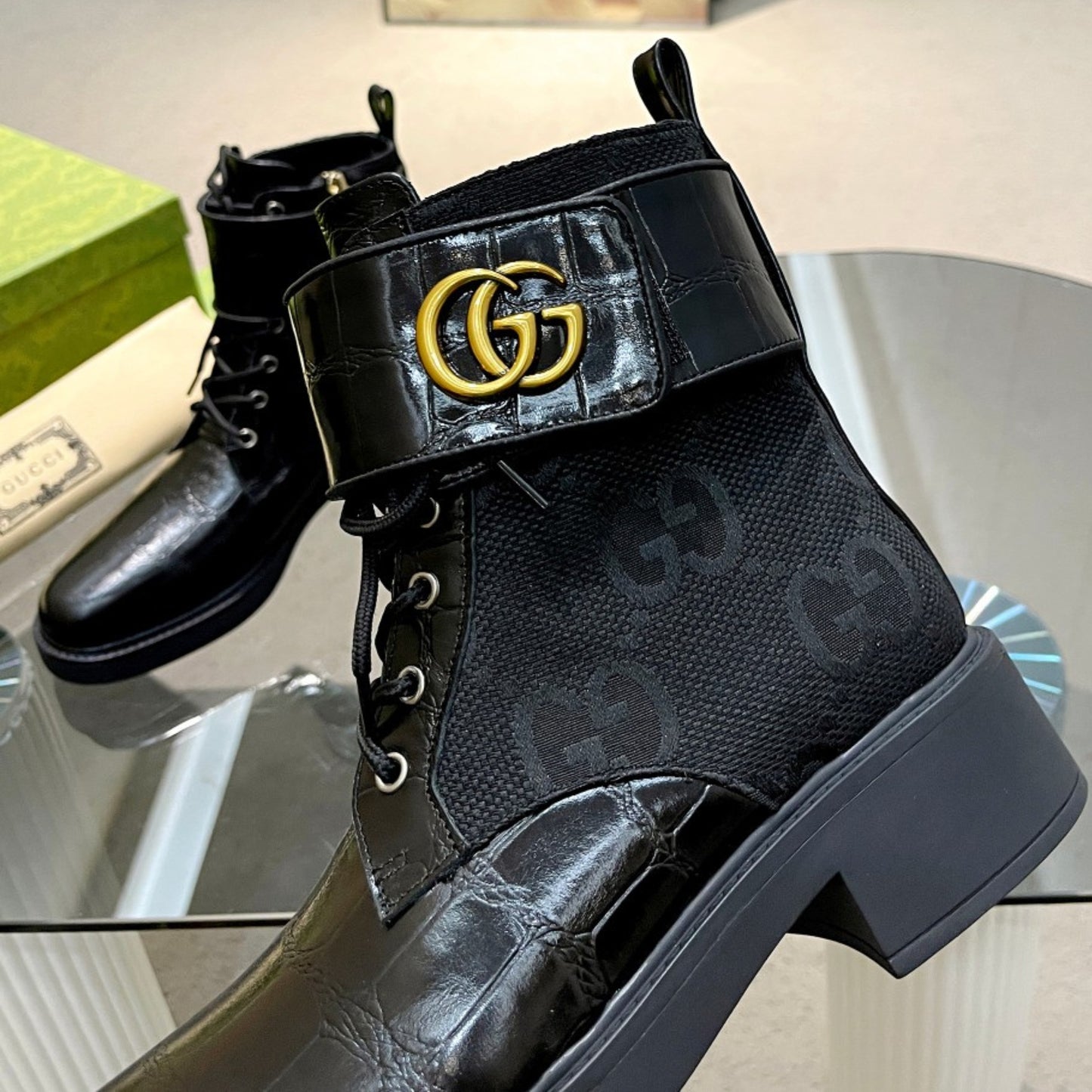 Bota GG Ankle boot GG Canvas Preta