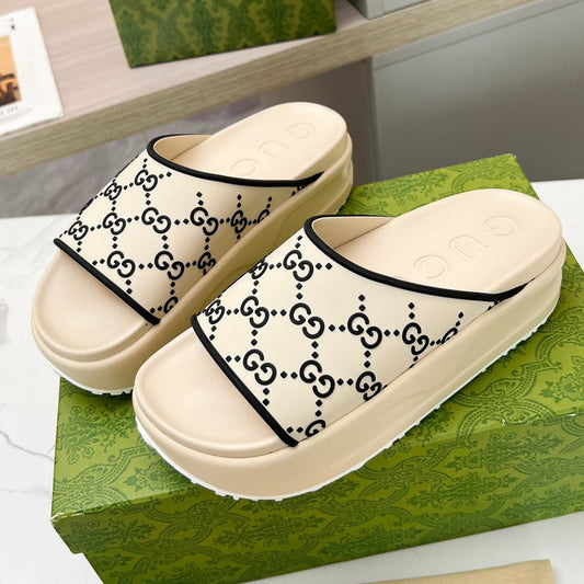 Chinelo Slide GG Bege Canvas Preto Detalhes