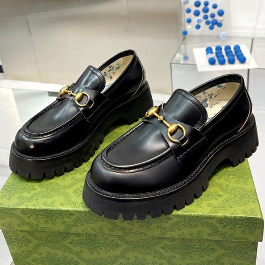 Mocassim GG de couro com detalhe Horsebit Preto