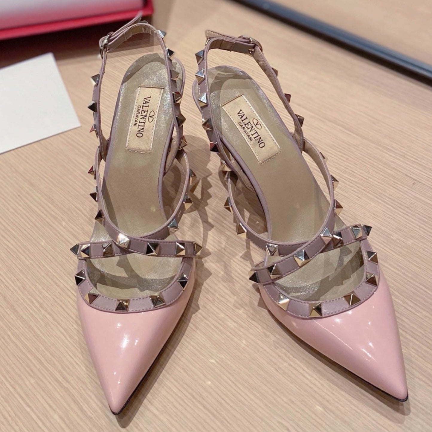 Scarpin VLT Rosa Couro com detalhes Superior Salto 9cm