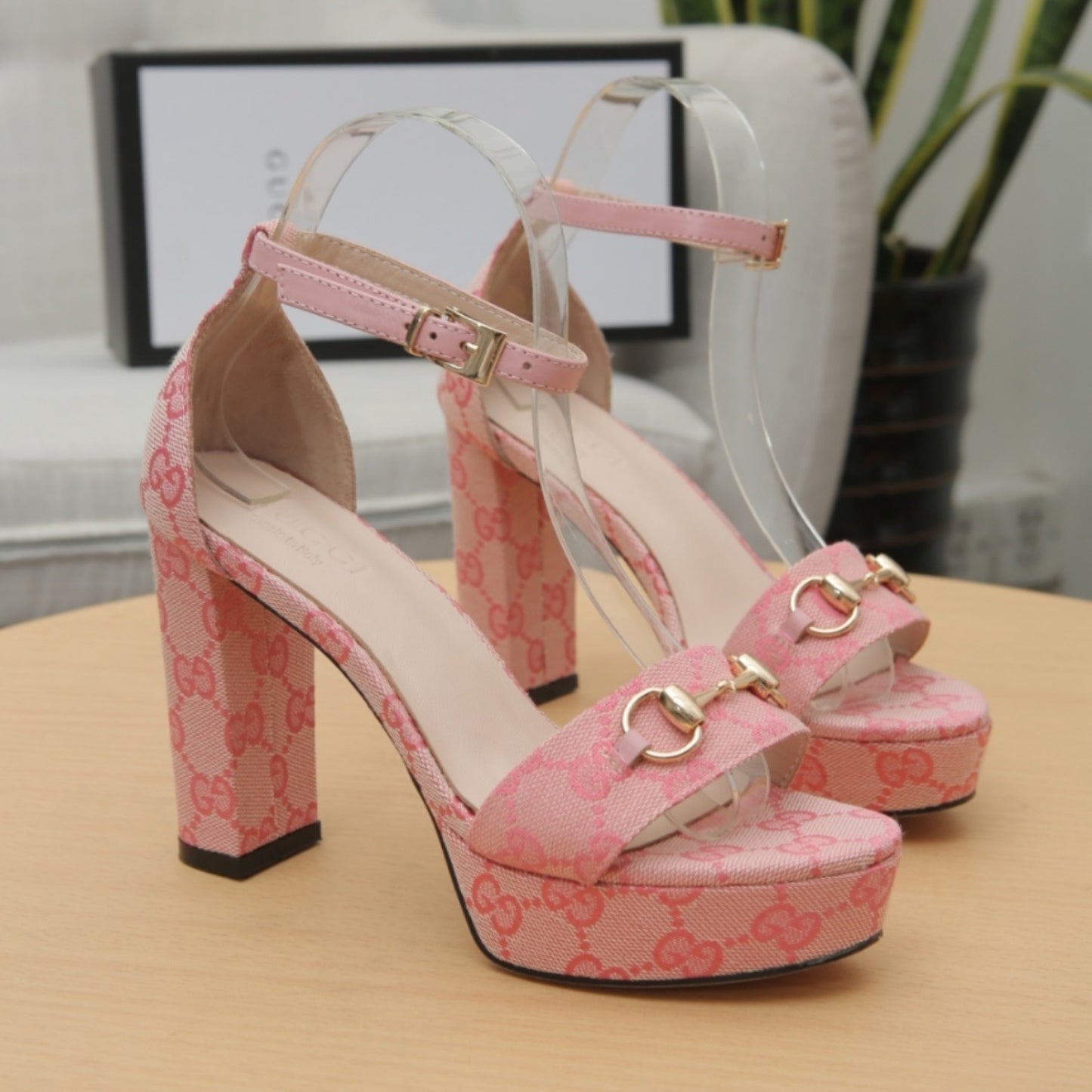 Sandália GG Plataforma canvas rosa com horsebit salto 10,5cm