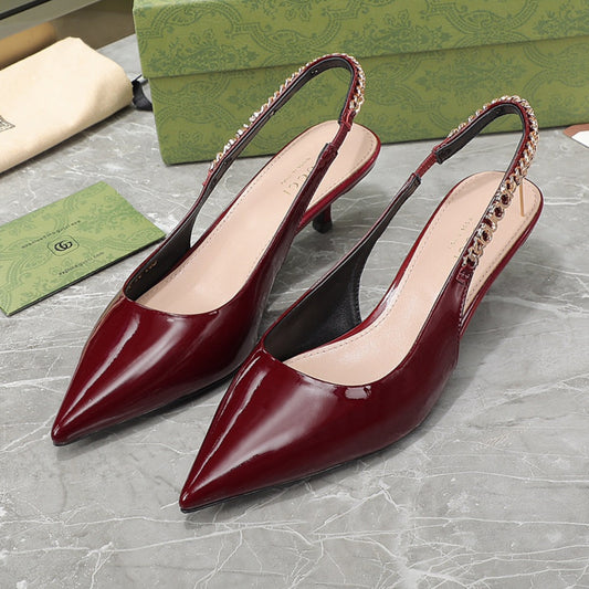 Scarpin GG Signoria Vermelho com salto 45mm