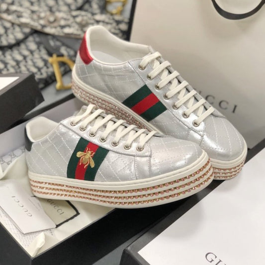 Tenis GG Silver Couro Web Ace Crystal Embellished Platforma abelha